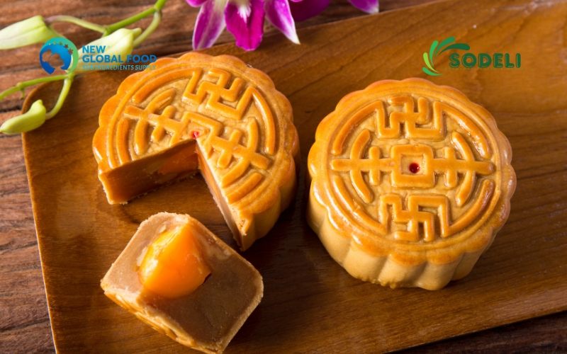 Nhân trứng muối - Điểm nhấn mặn mà