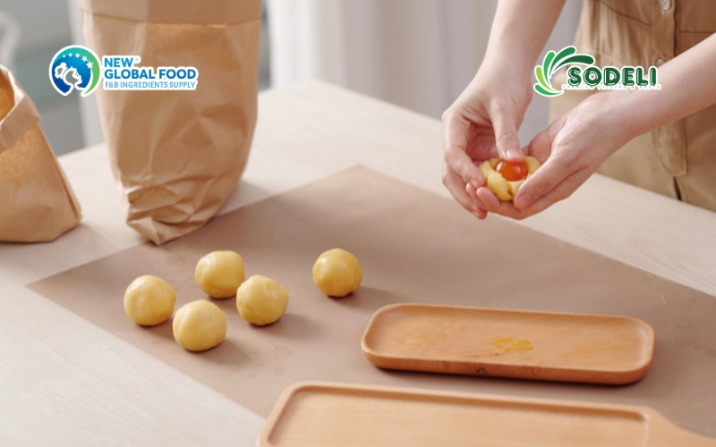 Mẹo nhỏ để làm nhân bánh Trung thu dừa ngon hơn Mẹo nhỏ để làm nhân bánh Trung thu dừa ngon hơn