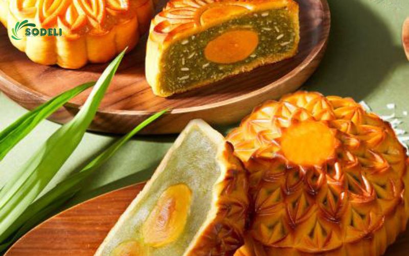 Các loại bánh trung thu kết hợp nhân lá dứa phổ biến Các loại bánh trung thu kết hợp nhân lá dứa phổ biến
